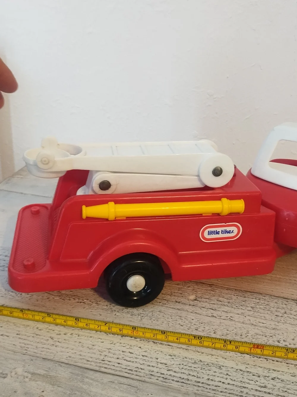 Vintage Little Tikes Toddle Tots Red Fire Truck open to offers